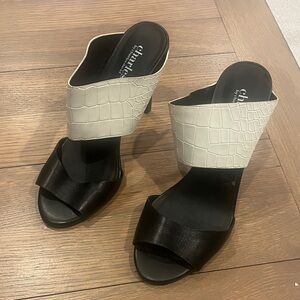 CHARLES by Charles David Black and Cream Croc-Embossed Mules